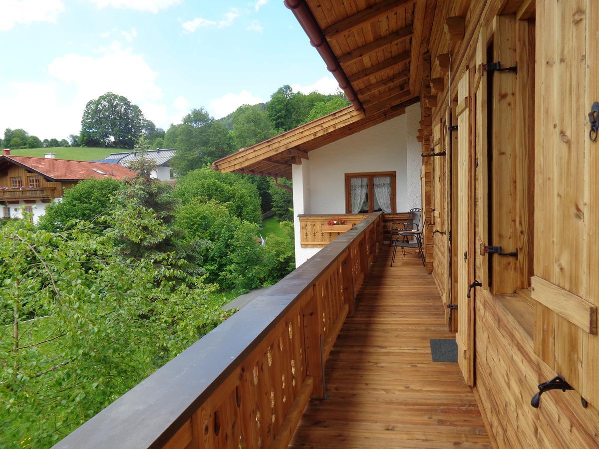 Gaestehaus Eschenhof Reit im Winkl Buitenkant foto